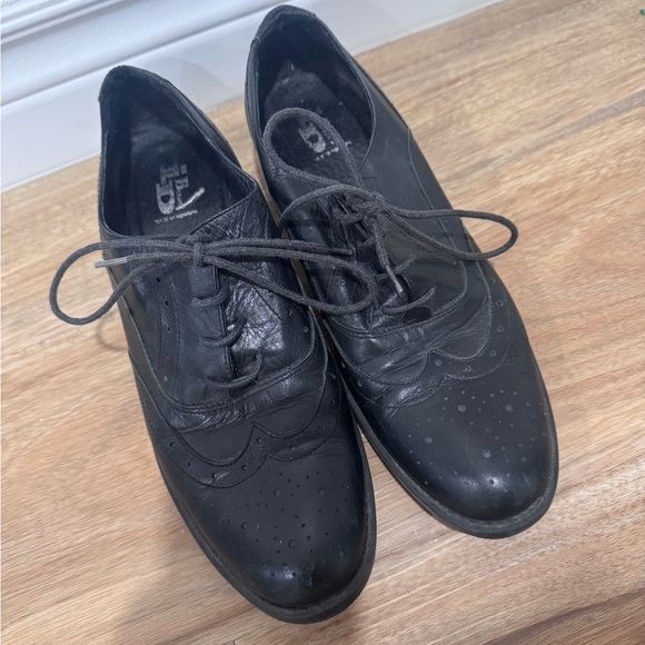 Black Leather Oxford Shoes - Picture 3 of 10